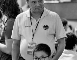 Trainer Bernd Vökler und Yunqi Li