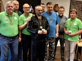3. Platz Slowenien: Emil Muri, Vlado Turicnik, Franc Mlacnik, Gregor Cizman und Marjan Stimec (mit den Medaillen).