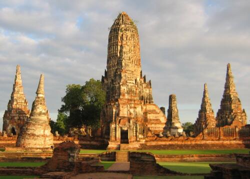 Nach der Katastrophe nie mehr aufgebaut: Wat Chai Watthanaram in den Ruinen von Ayutthaya