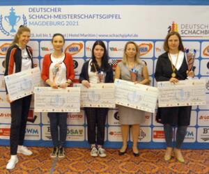 Anita Stangl (5.), Carmen Voicu-Jagodzinsky (4.), Annmarie Mütsch (3.), Elisabeth Pähtz (2.), Marta Michna (1.)