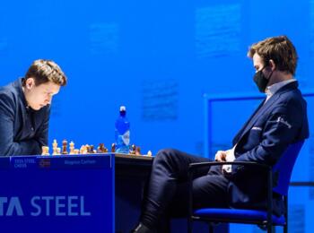 Andrej Jesipenko und Magnus Carlsen