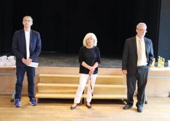 Thomas Weischede, Gertrud Klatt und Fred Metzdorf (Vorsitzender SC "Hans Clauert" Trebbin) bei der Eröffnung