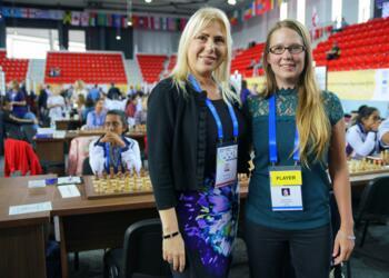 Susan Polgar und Sarah Hoolt