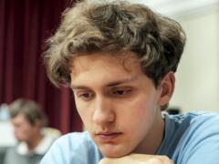 GM Alexander Donchenko in Runde 6