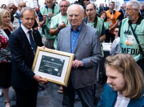 FIDE-Präsident Arkadi Dworkowitsch, Lajos Portisch und Richard Rapport