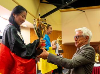 Silber und Pokal für Yuefan Chen