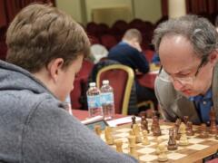 IM Vincent Keymer gegen GM Boris Gelfand (Russland) in Runde 8