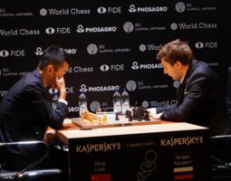 Ding Liren und Sergej Karjakin