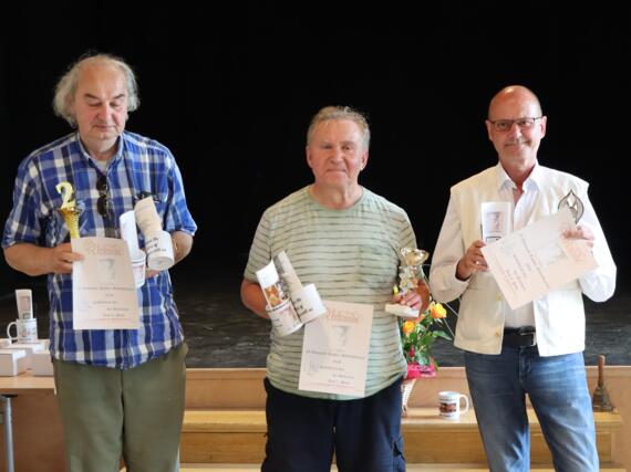 Seniorenwertung: Peter Hintze (2.), Ralf Schöne (1.) und Ralf Kleeschätzky (3.)