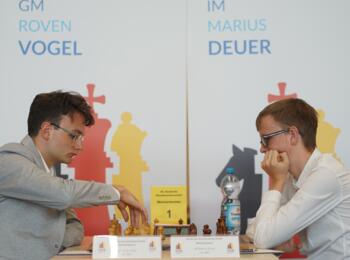 Roven Vogel gegen Marius Deuer