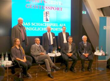 Sarah Hoolt, Ulrich Stock, Prof.Dr. Ernst Strouhal, Dr. Eberhard Pausch, Harry Schaack, Dorian Rogozenco und Dr. Helmut Pfleger