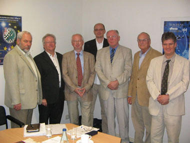 v.l.n.r. Dr. Hans-Jürgen Hochgräfe, Heinz-Jürgen Gieseke, Horst Metzing, Michael S. Langer, Alfred Schlya, Dr. Fritz Baumbach, Dr. Matthias Kribben